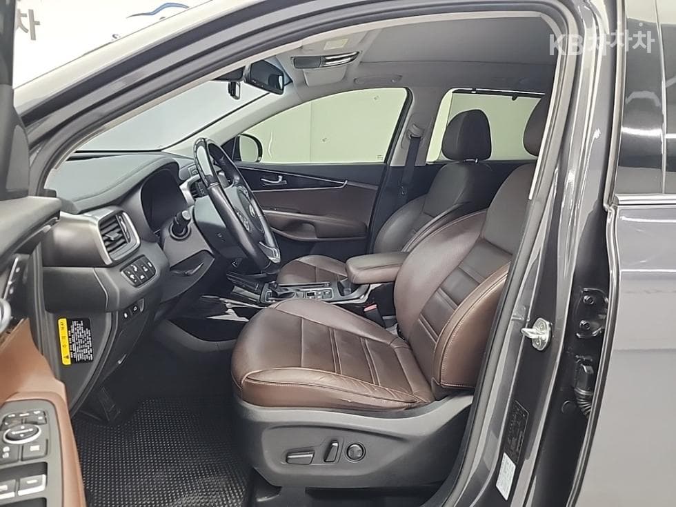 Kia All NewSorentoDiesel 2.0 2WD Noblesse Special (special feature/edition) - 11