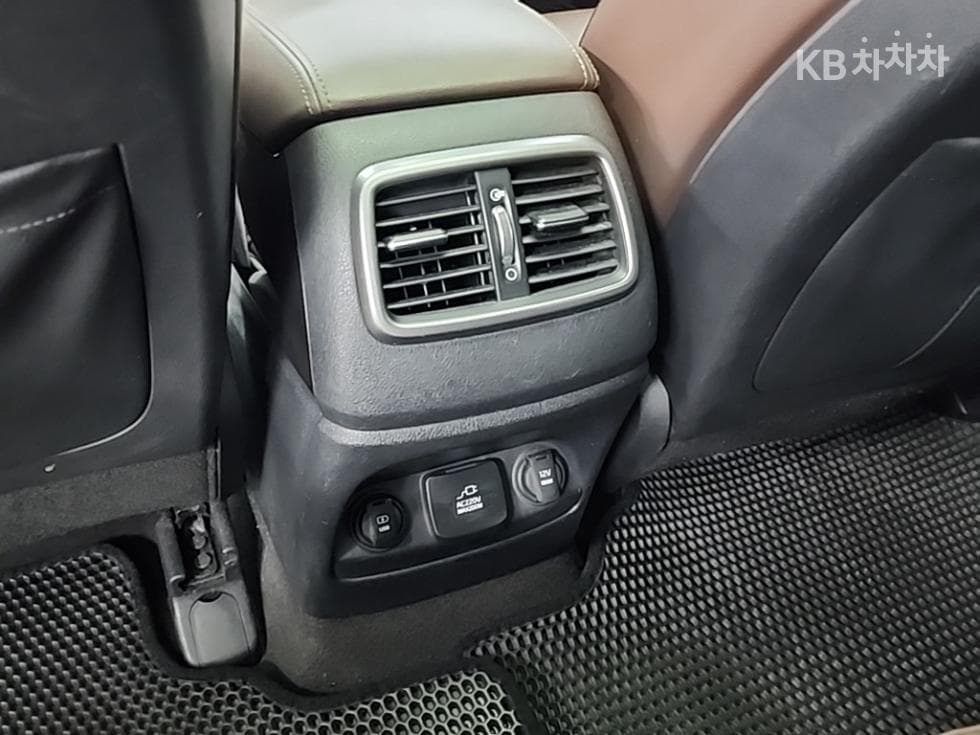 Kia All NewSorentoDiesel 2.0 2WD Noblesse Special (special feature/edition) - 13