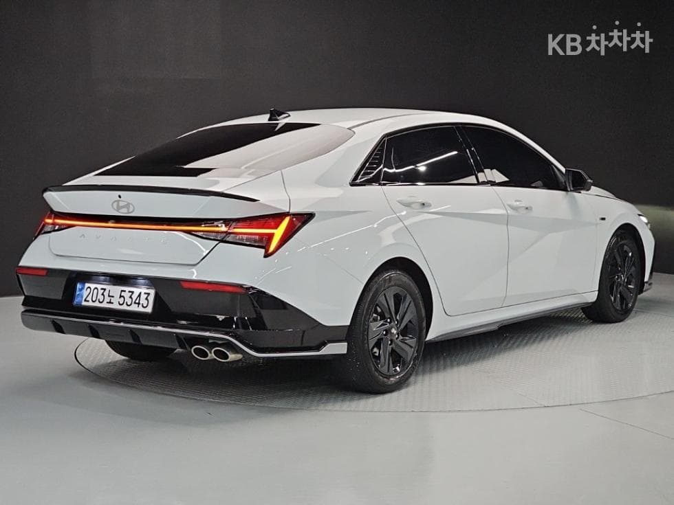 Hyundai The New (facelift) Avante (Elantra) Hybrid N Line (CN7)1.6 HEV Inspiration - 4