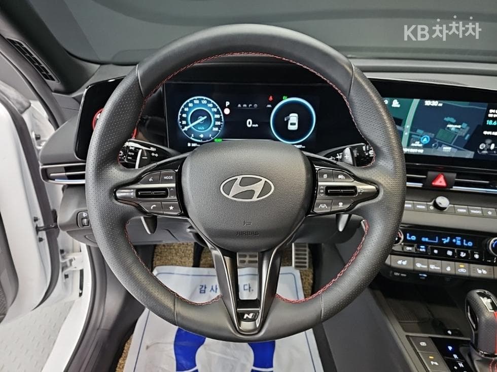 Hyundai The New (facelift) Avante (Elantra) Hybrid N Line (CN7)1.6 HEV Inspiration - 9