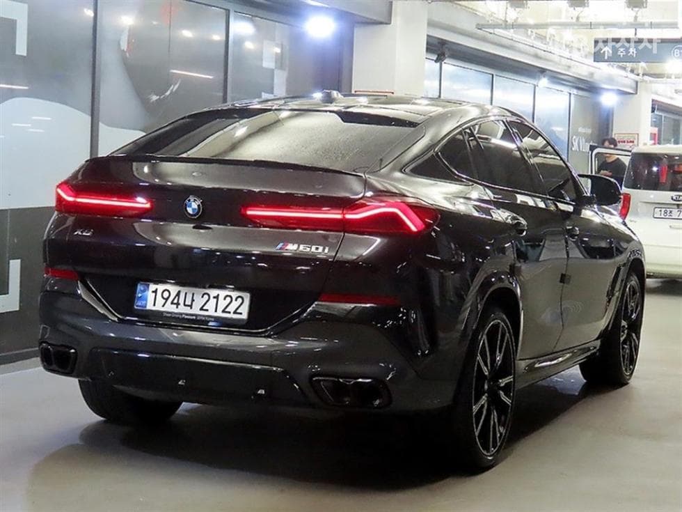 BMW X6(G06)M60i xDrive Стандартен - 4