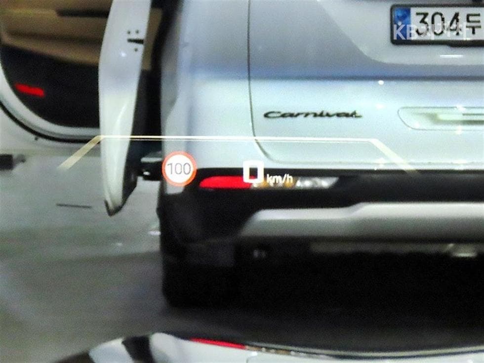 BMW X6(G06)M60i xDrive Стандартен - 13