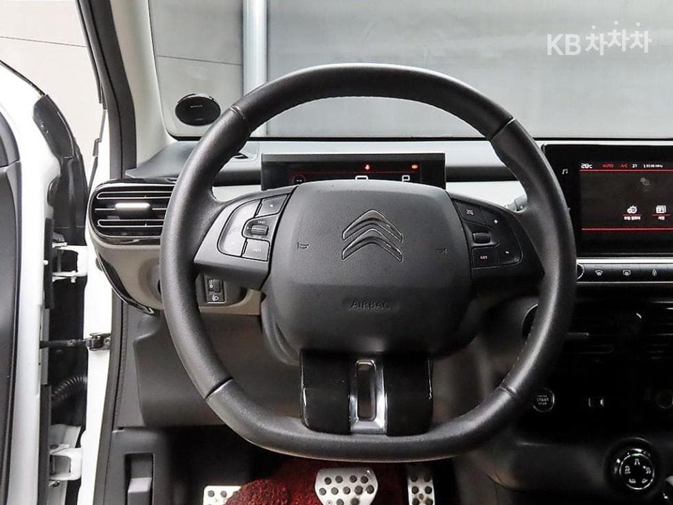 시트로엥 C4 칵투스1.5 BlueHDi SHINE - 9