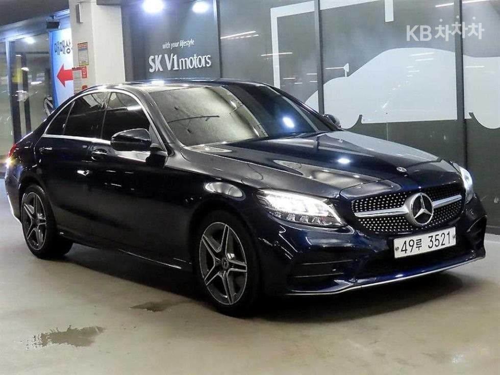 Mercedes-Benz The New (фейслифт) C-Клас C200 4Matic AMG Line - Image 1