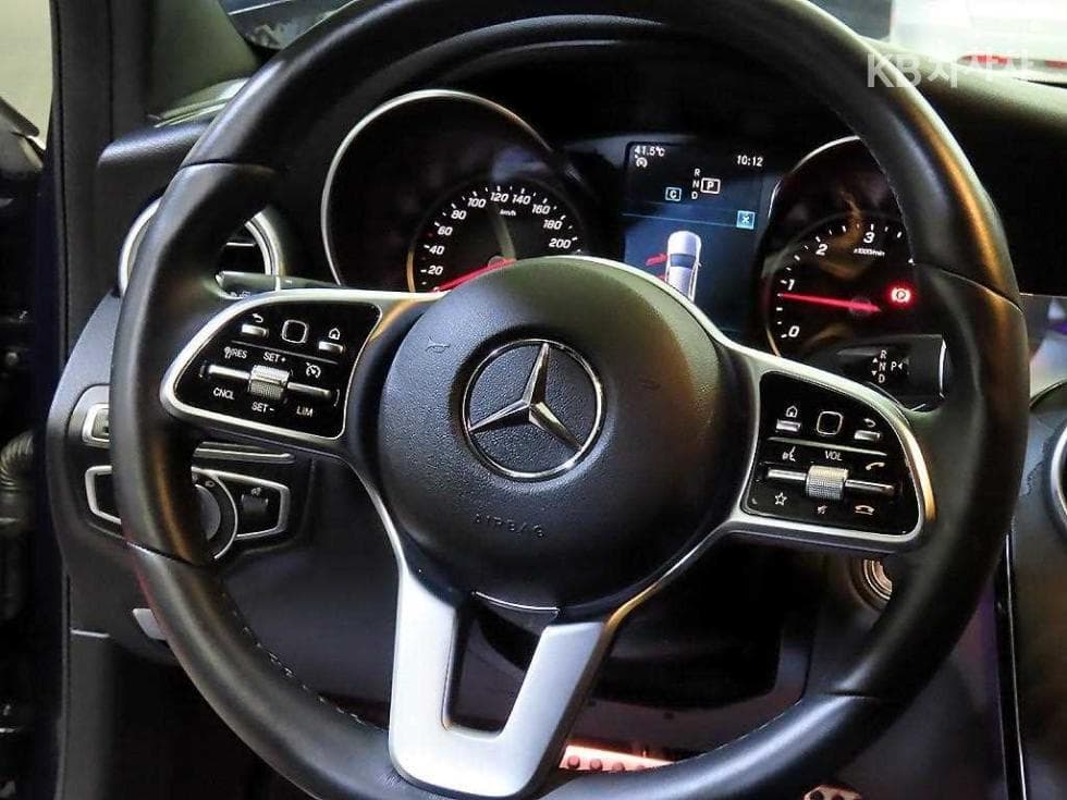 Mercedes-Benz The New (фейслифт) C-КласC200 4Matic AMG Line - 8