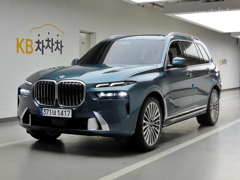 BMW X7(G07)xDrive 40i 디자Местен퓨어 Ексел런스 7-местен (Лимузин) - 2