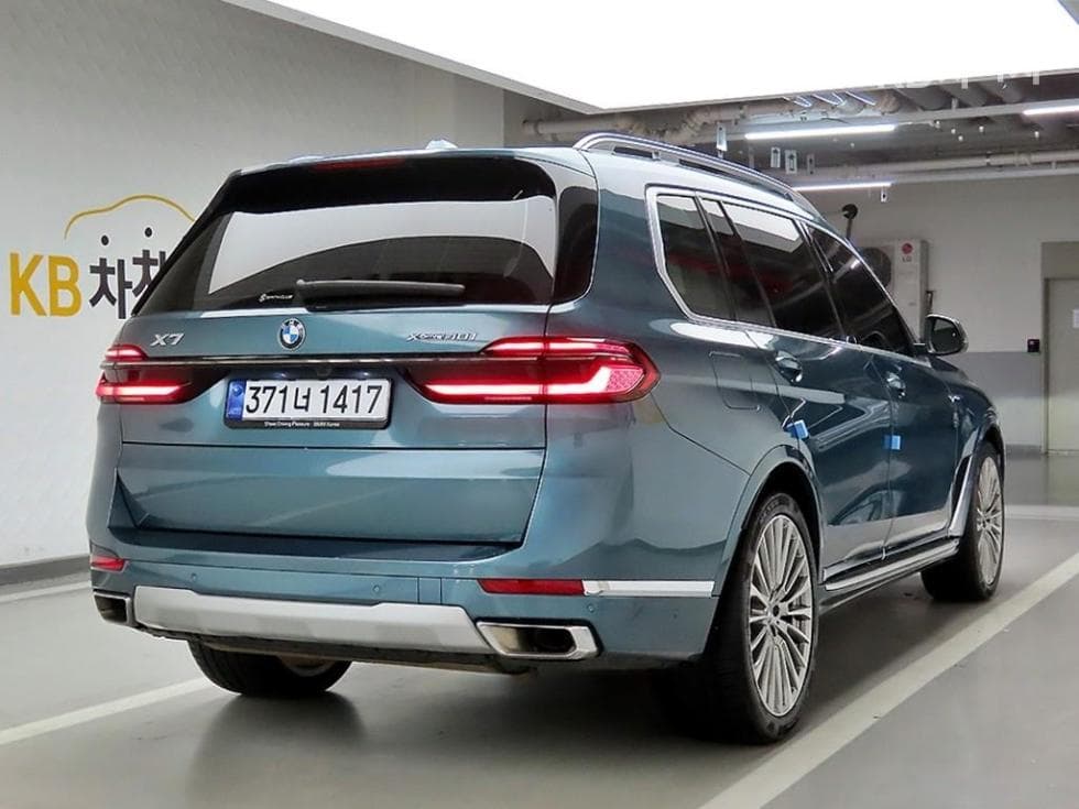 BMW X7(G07)xDrive 40i 디자Местен퓨어 Ексел런스 7-местен (Лимузин) - 4