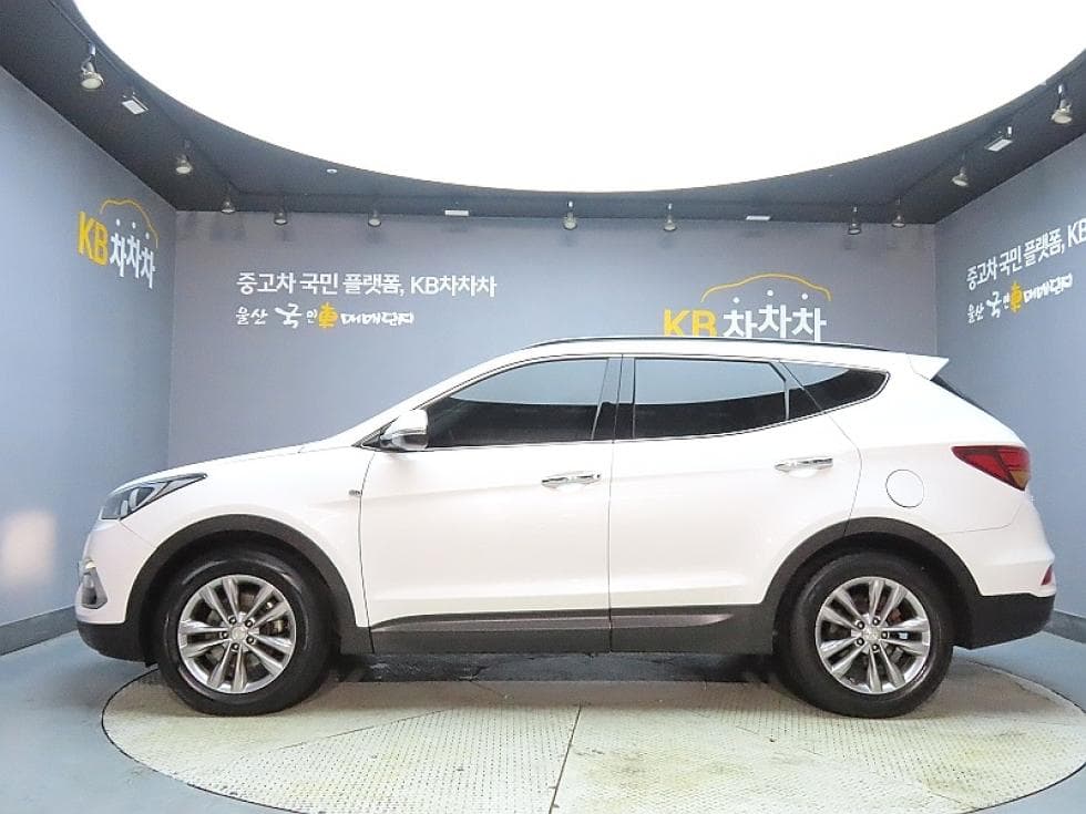 Hyundai Santa Fe The PrimeDiesel Hyundai R-engine 2.0 diesel 2WD 5-seater Premium - 5