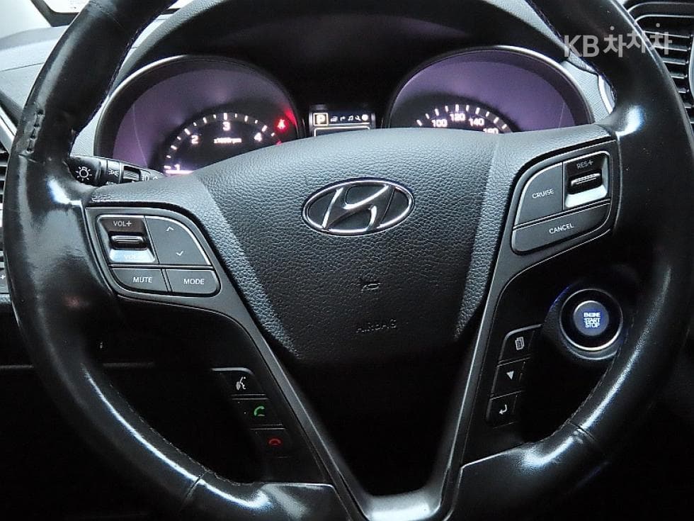 Hyundai Santa Fe The PrimeDiesel Hyundai R-engine 2.0 diesel 2WD 5-seater Premium - 16
