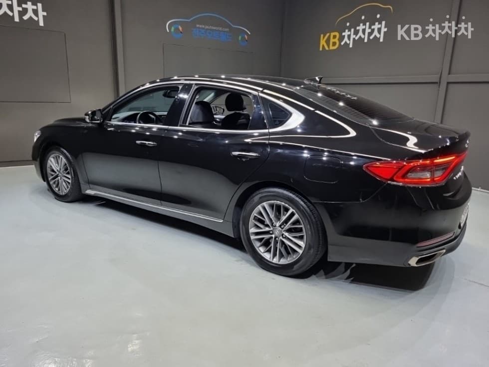 Hyundai Grandeur (Azera)IG2.4 Premium Standard - 4