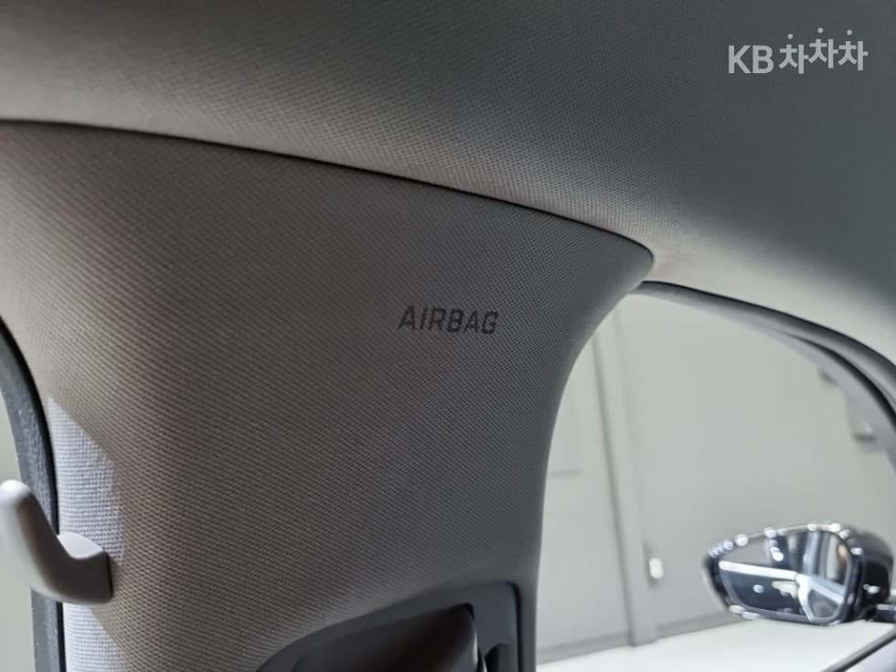 Hyundai Grandeur (Azera)IG2.4 Premium Standard - 23