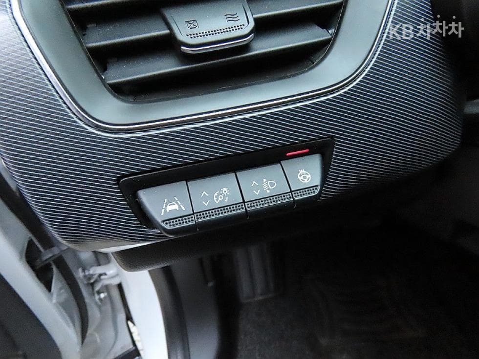 Renault Korea XM31.3 Turbo Gasoline RE Signature - 12