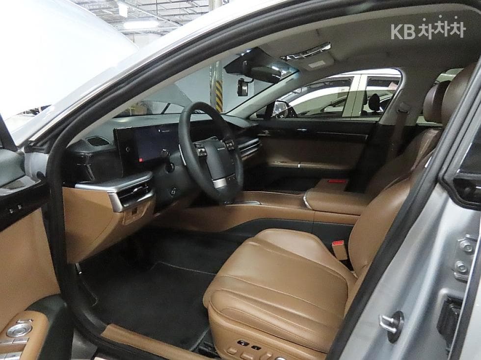 Hyundai The All New Grandeur (Azera) Hybrid1.6 Turbo Gasoline Exclusive - 10