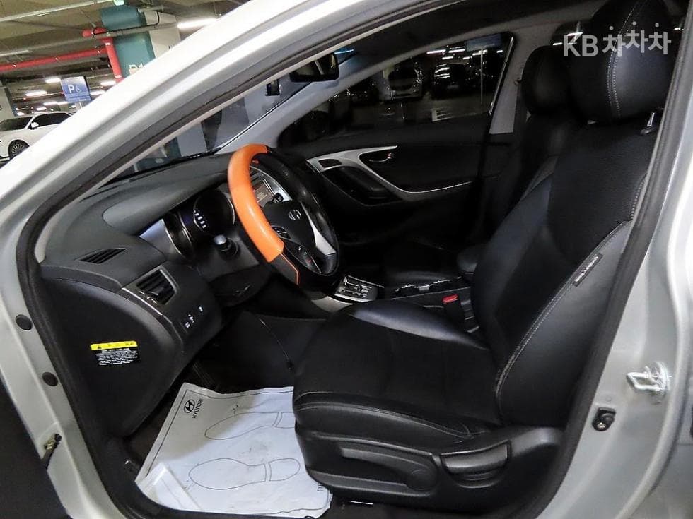 Hyundai Avante (Elantra)MDM16 GDi PREMIER - 6