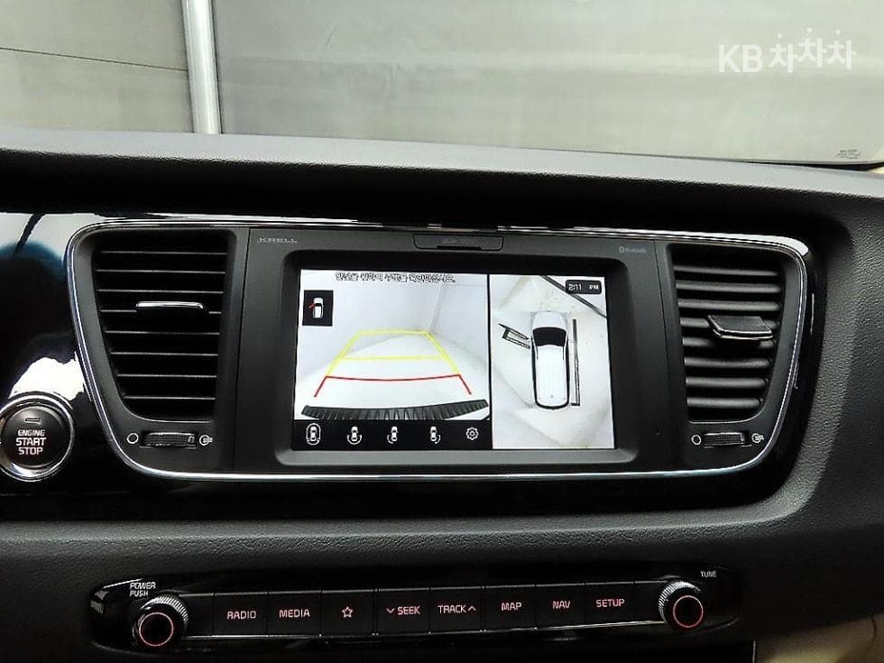 Kia The New (facelift) CarnivalHigh Limousine (Carnival) 2.2 Diesel 9-seater Noblesse Special (special feature/edition) - 13