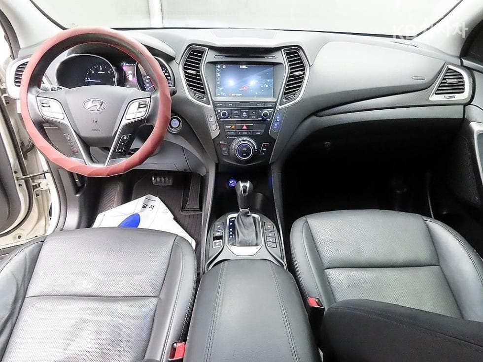 Hyundai Santa Fe The PrimeDiesel R2.2 2WD 5-seater Exclusive Special (special feature/edition) - 7