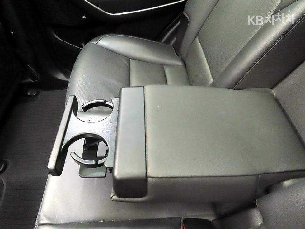 Hyundai Santa Fe The PrimeDiesel R2.2 2WD 5-seater Exclusive Special (special feature/edition) - 16
