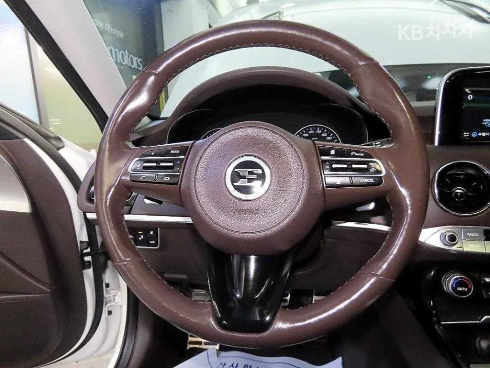 Киа Stinger2.2 Дизел 4x4 드림 에디션 - 8
