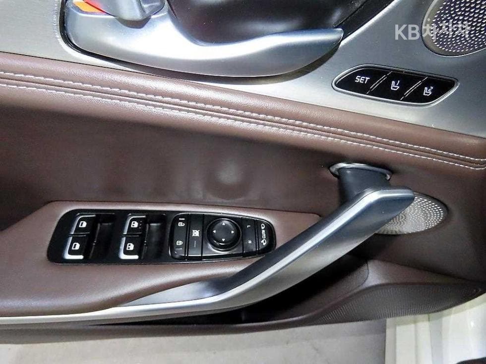 Киа Stinger2.2 Дизел 4x4 드림 에디션 - 13