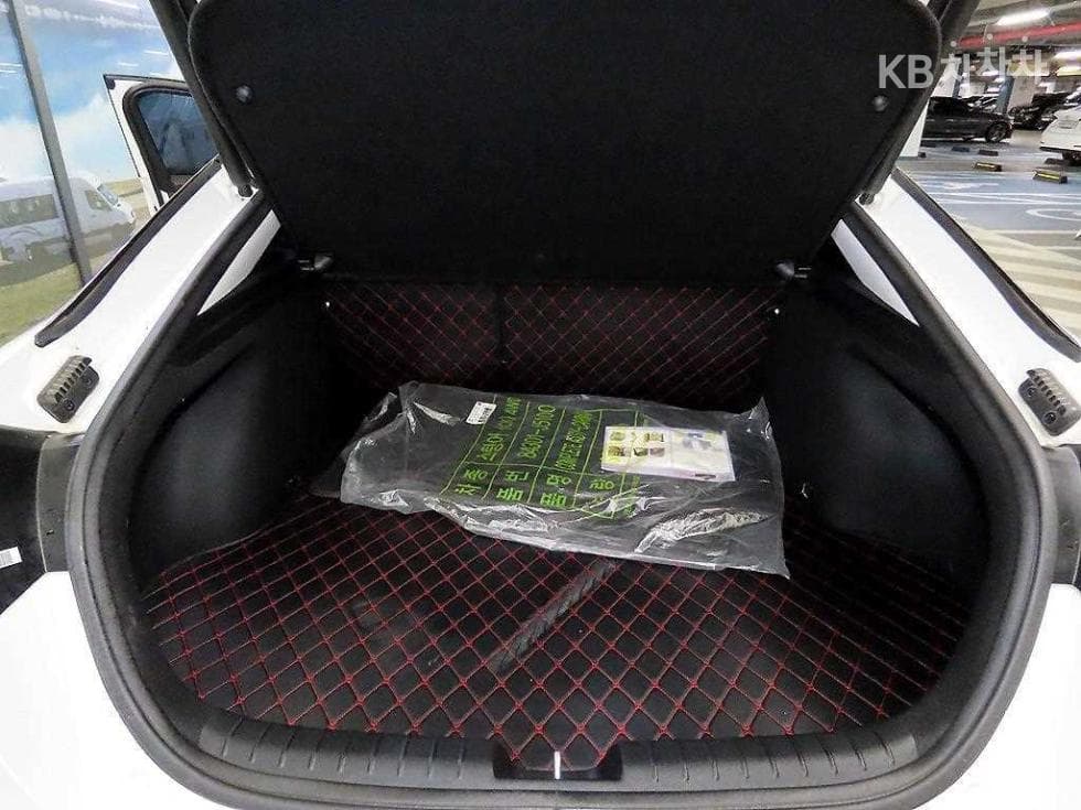 Киа Stinger2.2 Дизел 4x4 드림 에디션 - 16