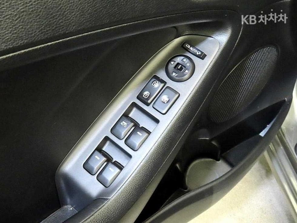 Киа K3Еко (економичен клас)Plus - 13