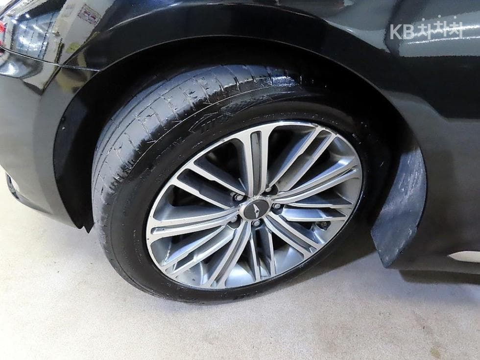 Дженезис G803.3 GDI AWD Лукс - 20