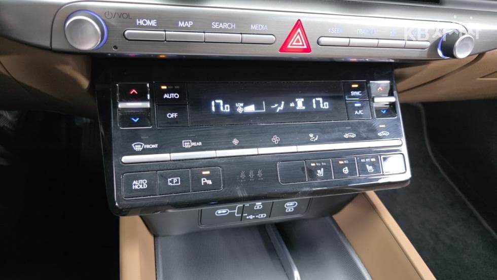Хюндай Ди Всеново Grandeur (Azera)2.5L бензин 2WD Premium - 27