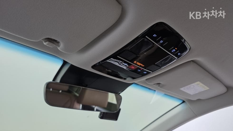 Хюндай Ди Всеново Grandeur (Azera)2.5L бензин 2WD Premium - 29