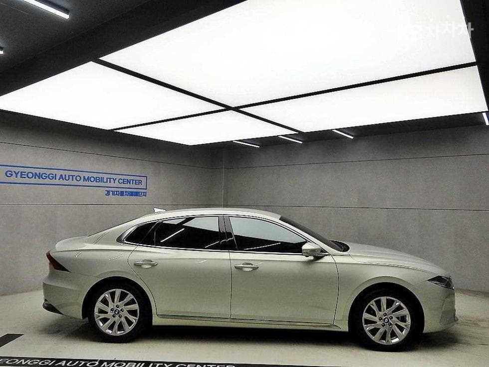 Hyundai The New (facelift) Grandeur (Azera) Hybrid2.4 Calligraphy - 2