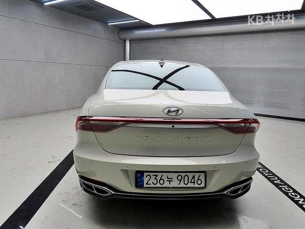 Hyundai The New (facelift) Grandeur (Azera) Hybrid2.4 Calligraphy - 3