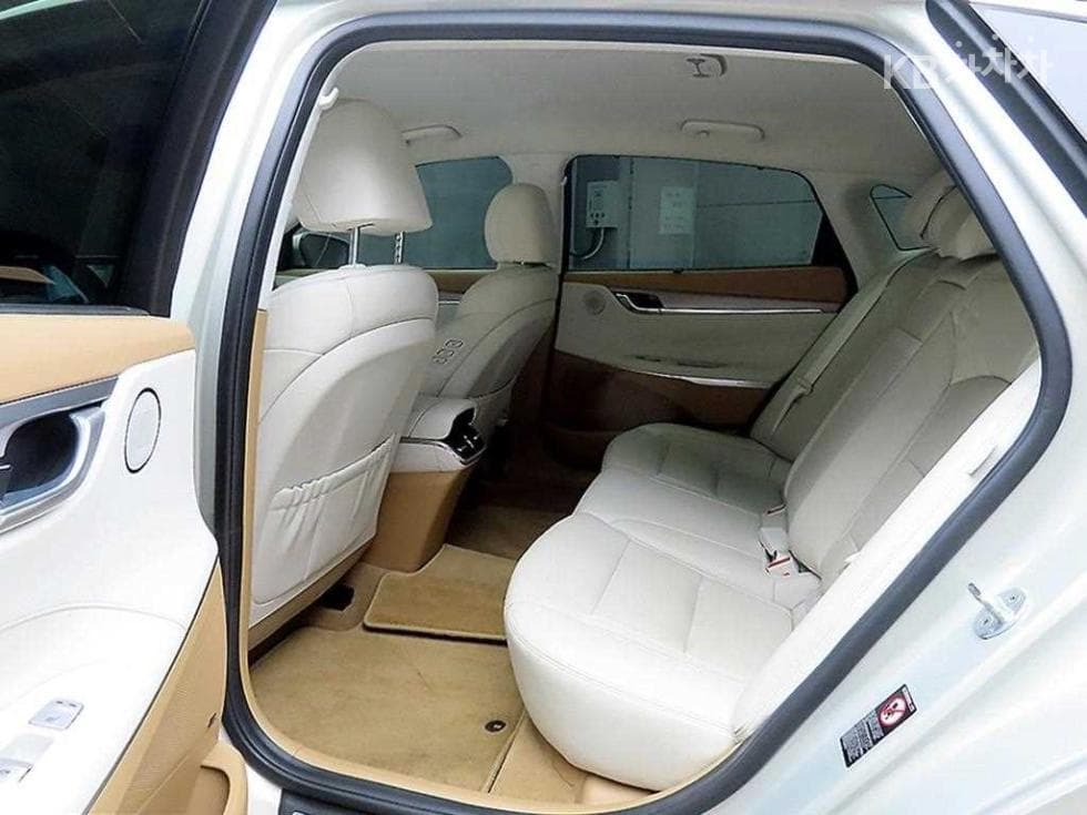 Hyundai The New (facelift) Grandeur (Azera) Hybrid2.4 Calligraphy - 6