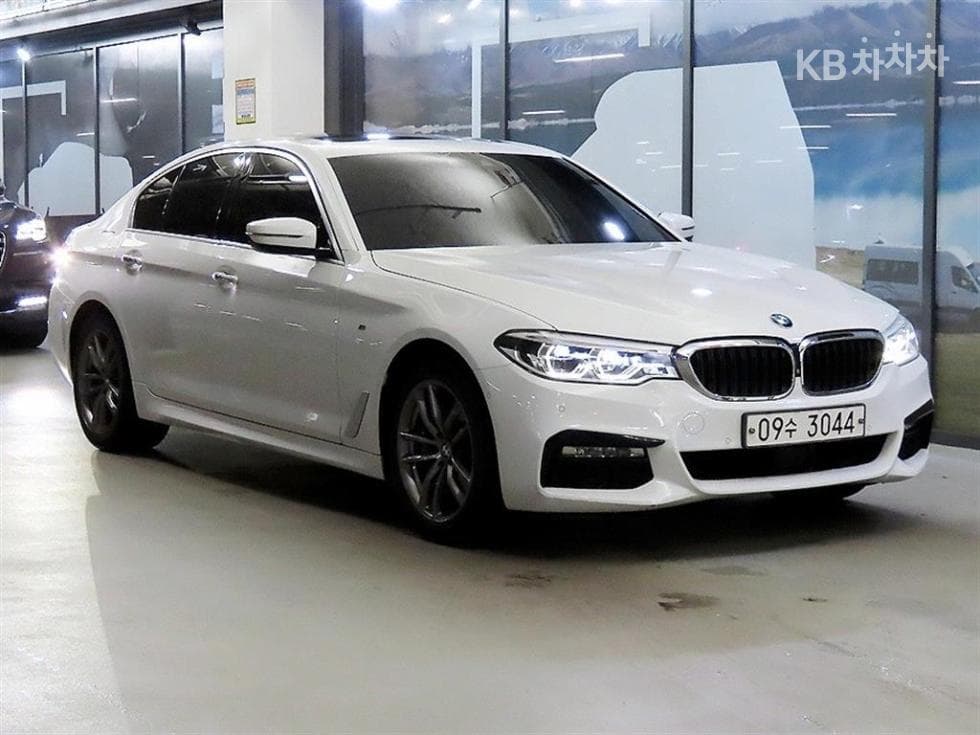 BMW 올Нов5 Серия (G30) 530i xDrive M Sport Plus - Image 1