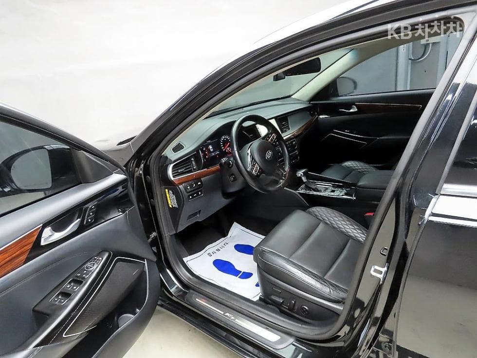 Киа All New K73.3 GDI Noblesse Специал (специален признак/издание) - 5