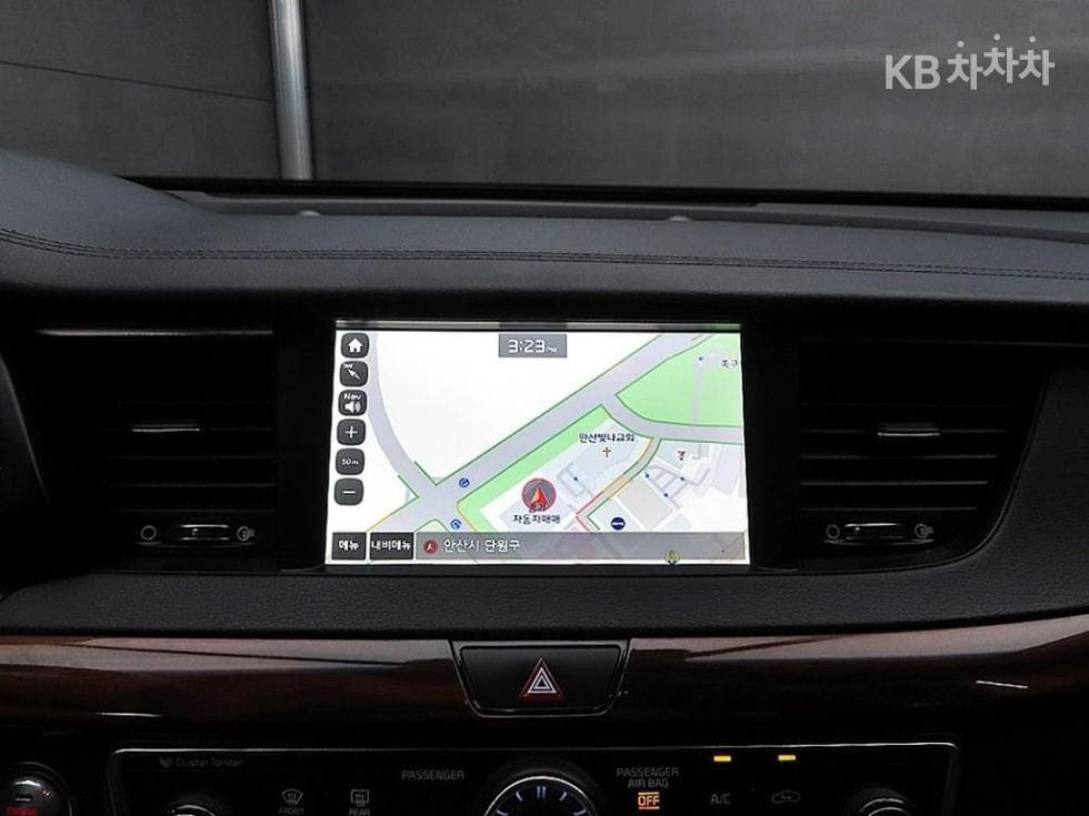 Киа All New K73.3 GDI Noblesse Специал (специален признак/издание) - 15