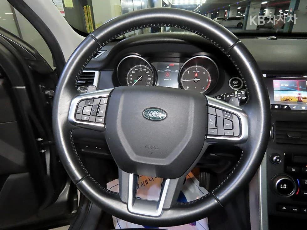 Land Rover 디스커버리 스포츠2.0 TD4 SE - 8