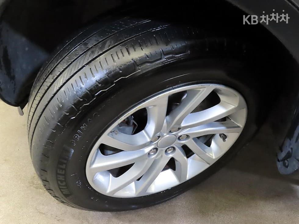 Land Rover 디스커버리 스포츠2.0 TD4 SE - 20