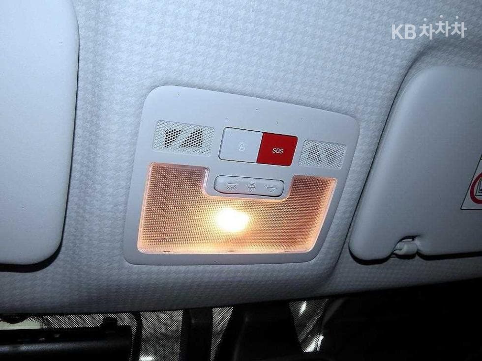 Хюндай Каспър1.0 Турбо Бензин 디 에센셜 - 16