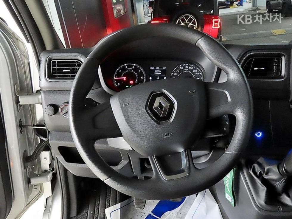 Renault Korea 마스터 버스15-seater Standard - 9