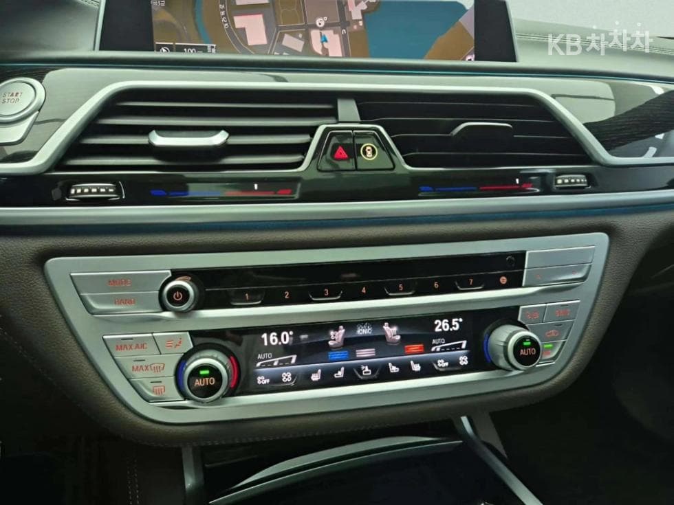 BMW 7시리즈 (G11)745e sDrive M Sport - 13