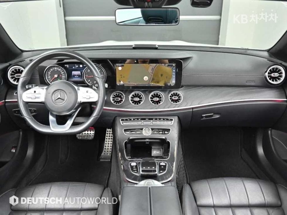 Mercedes-Benz E-Клас (W213)E220d Cabriolet - 7