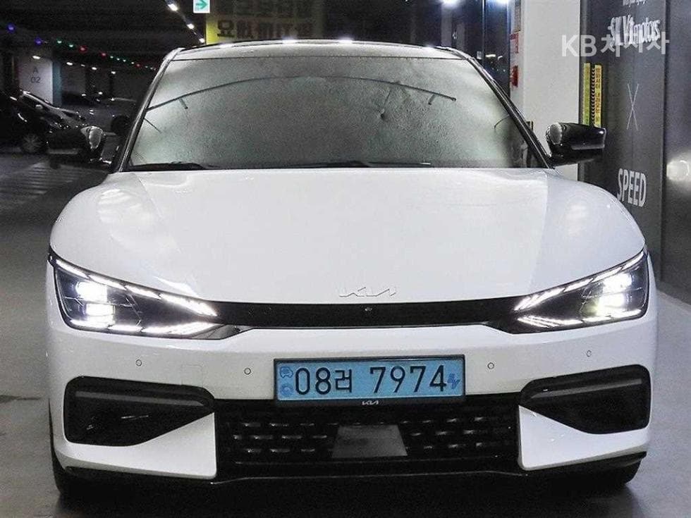 Киа EV6롱 레Местен지 4x4 GT-Line - 2
