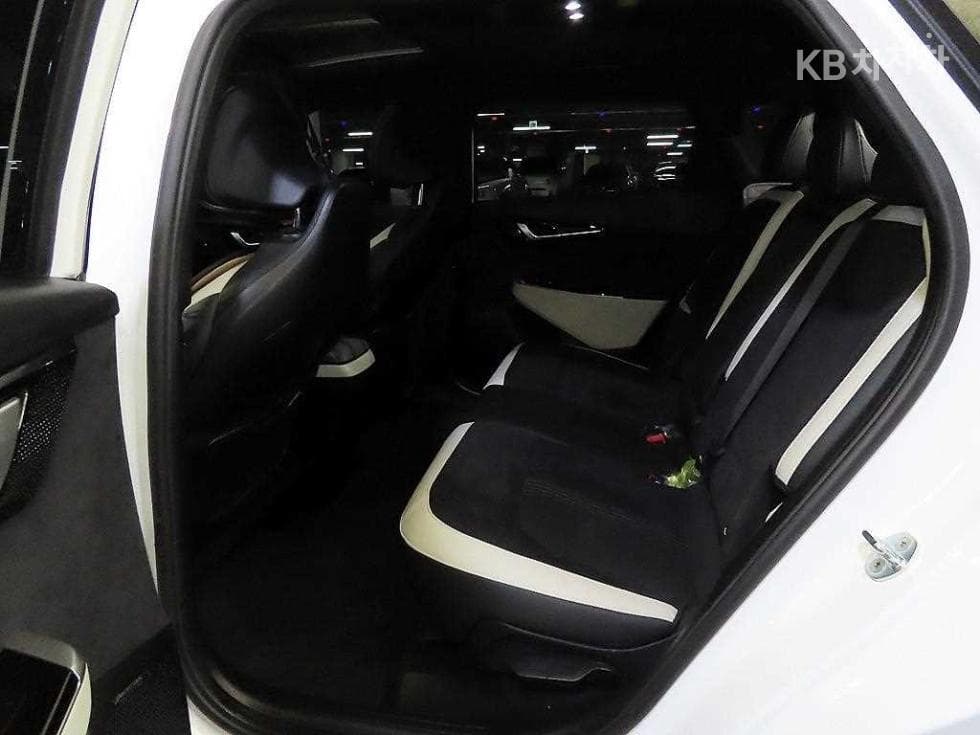 Киа EV6롱 레Местен지 4x4 GT-Line - 7