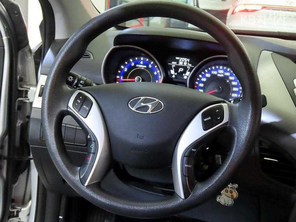 Хюндай Avante (Elantra)MDM16 GDi DELUXE - 8
