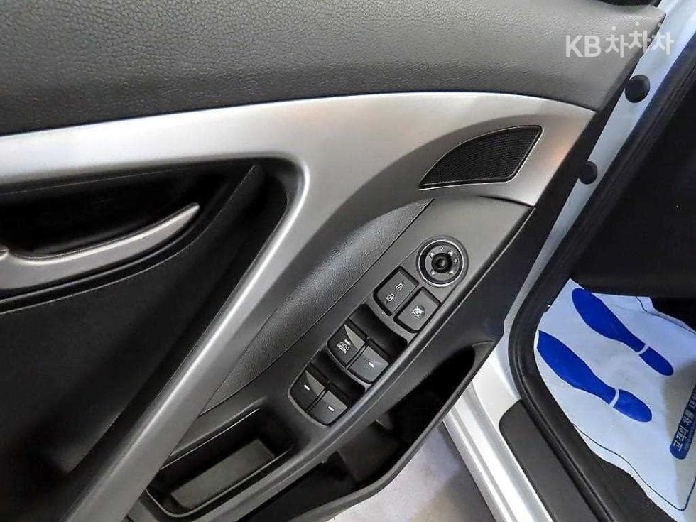 Хюндай Avante (Elantra)MDM16 GDi DELUXE - 14