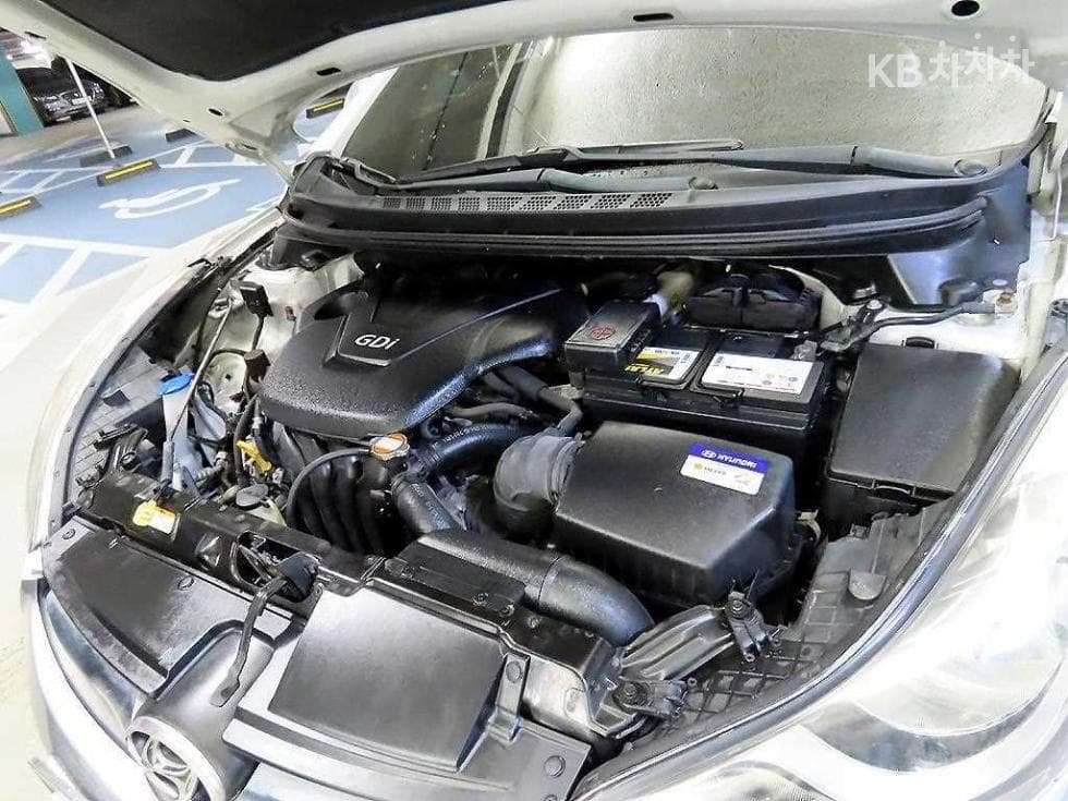 Хюндай Avante (Elantra)MDM16 GDi DELUXE - 15