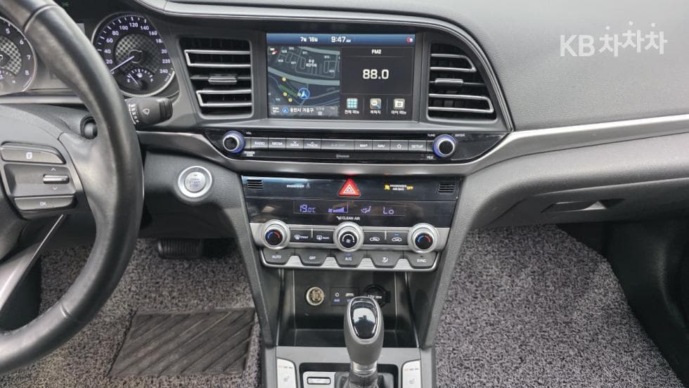 Hyundai The New (facelift) Avante (Elantra) ADSmartstream G1.6 Smart - 15