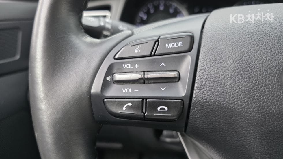 Hyundai The New (facelift) Avante (Elantra) ADSmartstream G1.6 Smart - 23