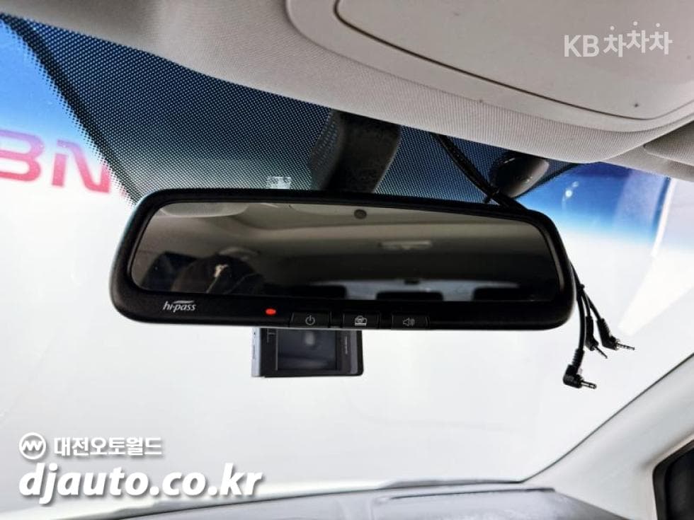 КейДжи Мобилити Нов코란도 C2.0 어드벤처 60th 에디션 2WD - 14