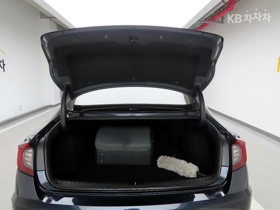 Hyundai Sonata Hybrid (DN8)2.0 Hybrid Premium - 5