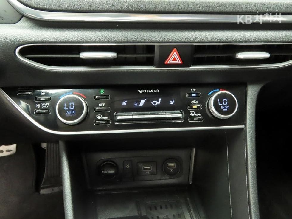 Hyundai Sonata Hybrid (DN8)2.0 Hybrid Premium - 10